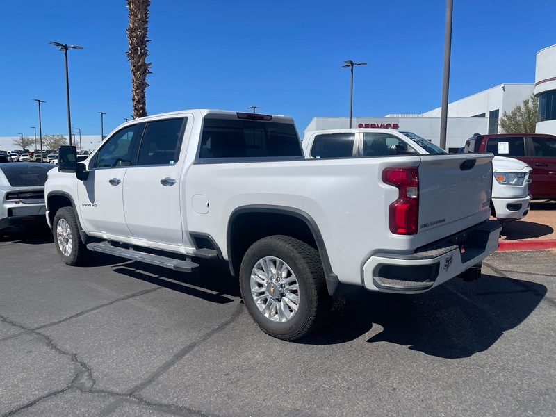2021 Chevrolet Silverado 3500HD High Country photo 4