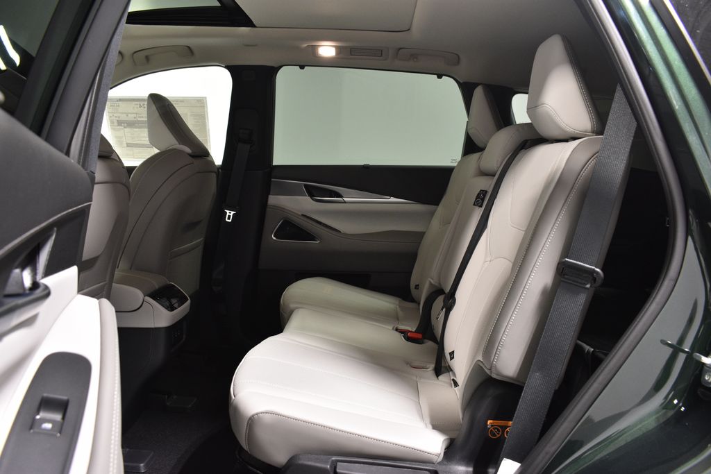 2026 Infiniti QX60 Luxe AWD photo 28