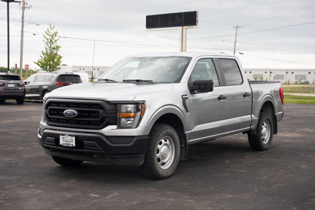 2023 Ford F-150 XL photo 3
