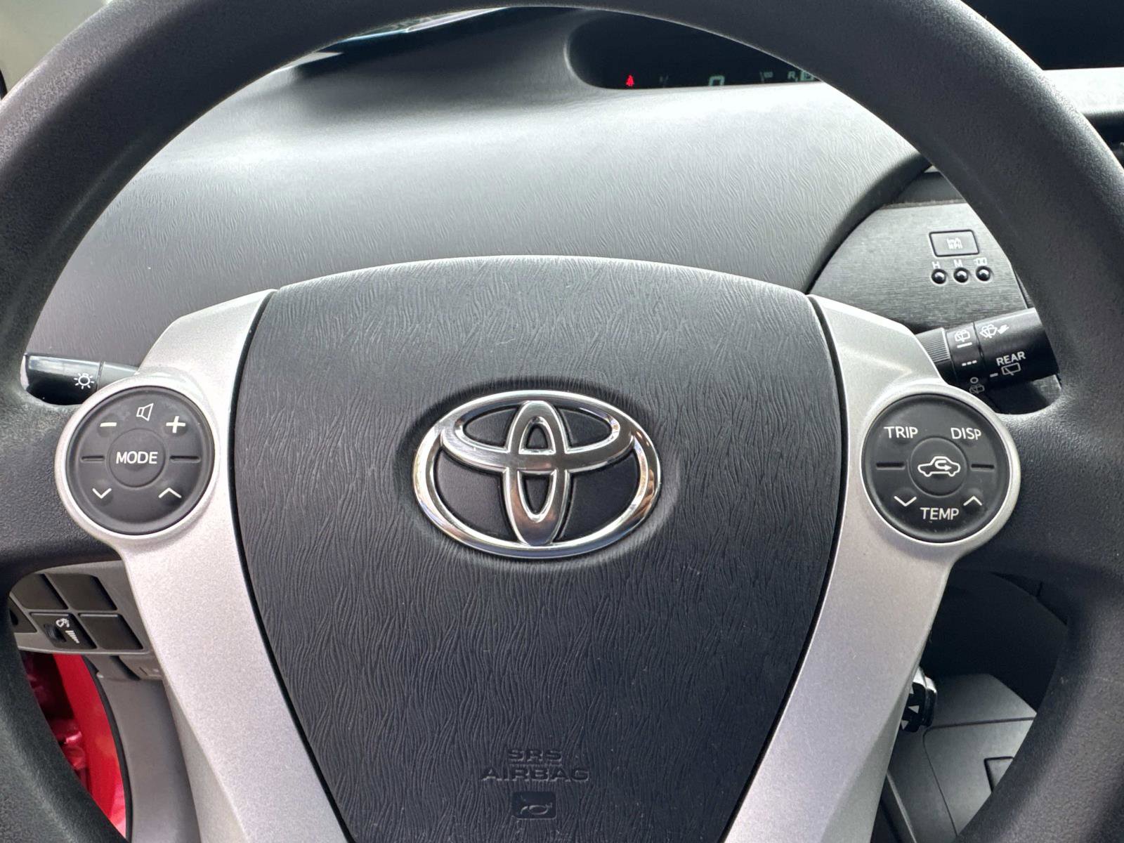 2011 Toyota Prius I photo 17