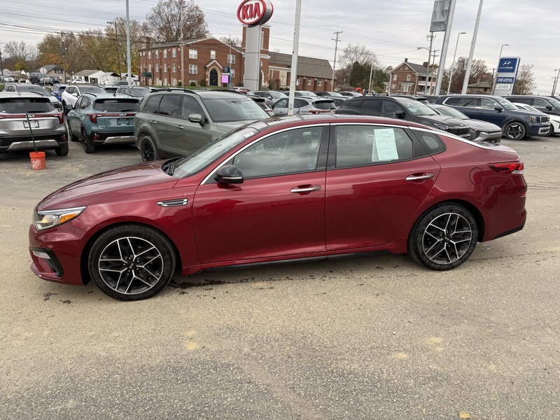 2020 Kia Optima SE photo 2