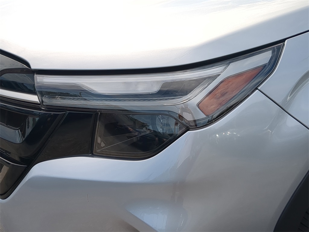 2025 Subaru Forester Touring photo 6
