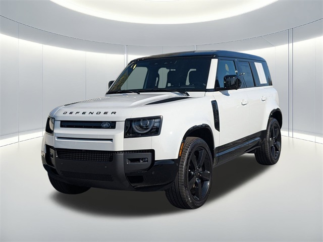 2026 Land Rover Defender X-Dynamic SE's photo