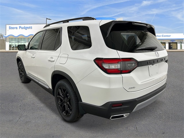 2025 Honda Pilot Touring photo 2