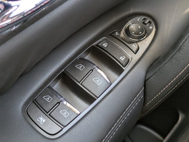 2024 Nissan Armada Platinum photo 27