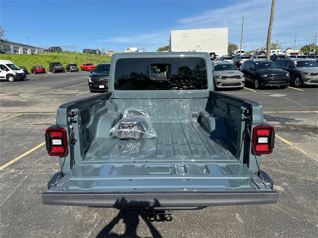 2025 Jeep Gladiator Mojave photo 10
