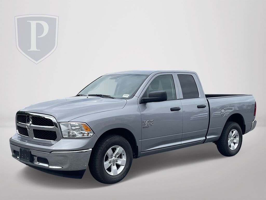 2024 Ram 1500 Classic SLT photo 3