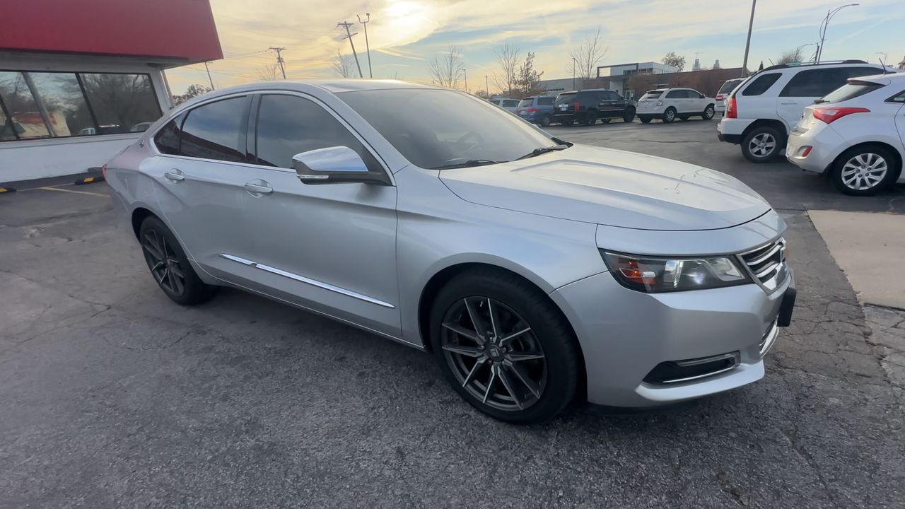 2017 Chevrolet Impala Premier photo 2