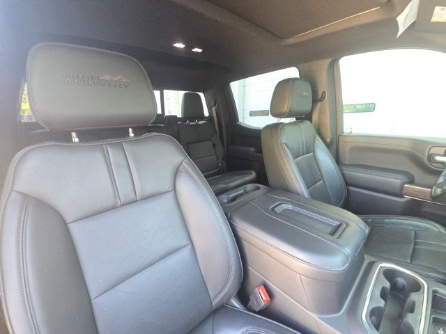 2021 Chevrolet Silverado 1500 High Country photo 14