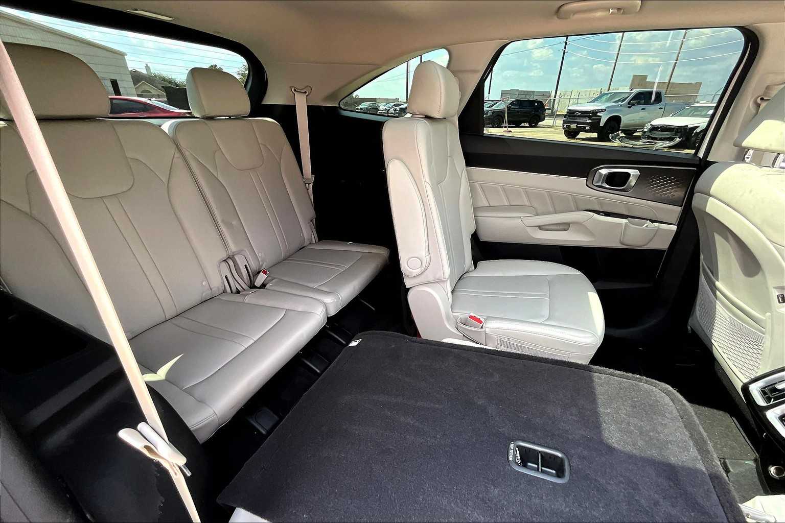 2022 Kia Sorento SX photo 17