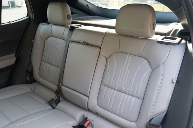 2024 Buick Envista Avenir photo 17