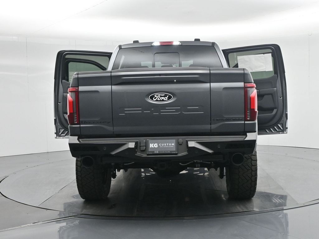 2025 Ford F-150 Lariat photo 32