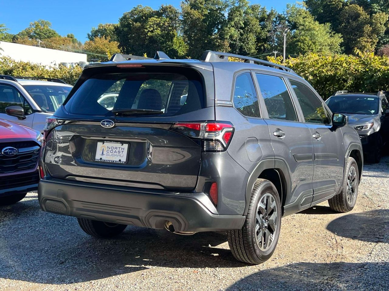 2025 Subaru Forester Base photo 4