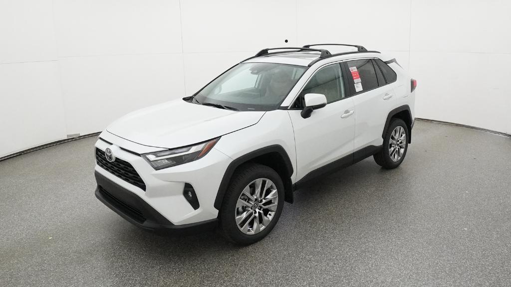 2025 Toyota RAV4 XLE Premium's photo