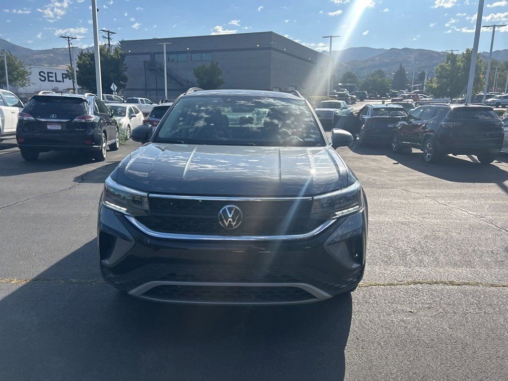 2023 Volkswagen Taos S photo 9