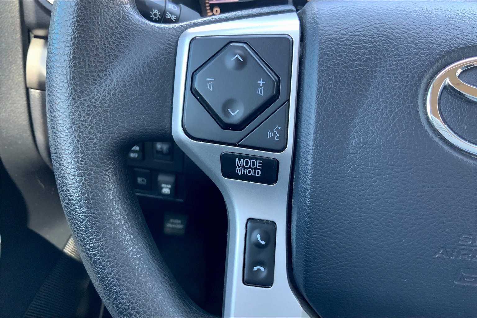 2020 Toyota Tundra SR5 Grade photo 19