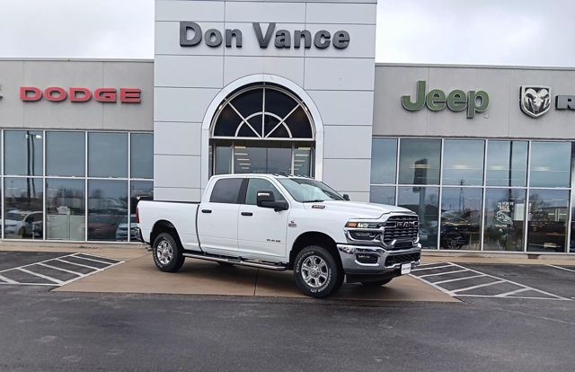 2026 RAM Ram 3500 Pickup Big Horn's photo