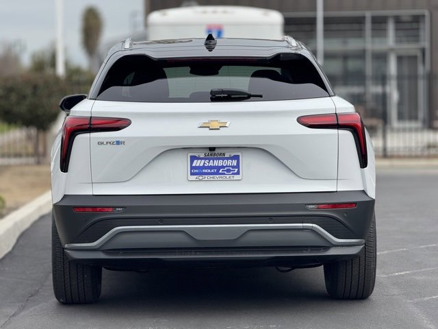 2025 Chevrolet Blazer EV photo 6