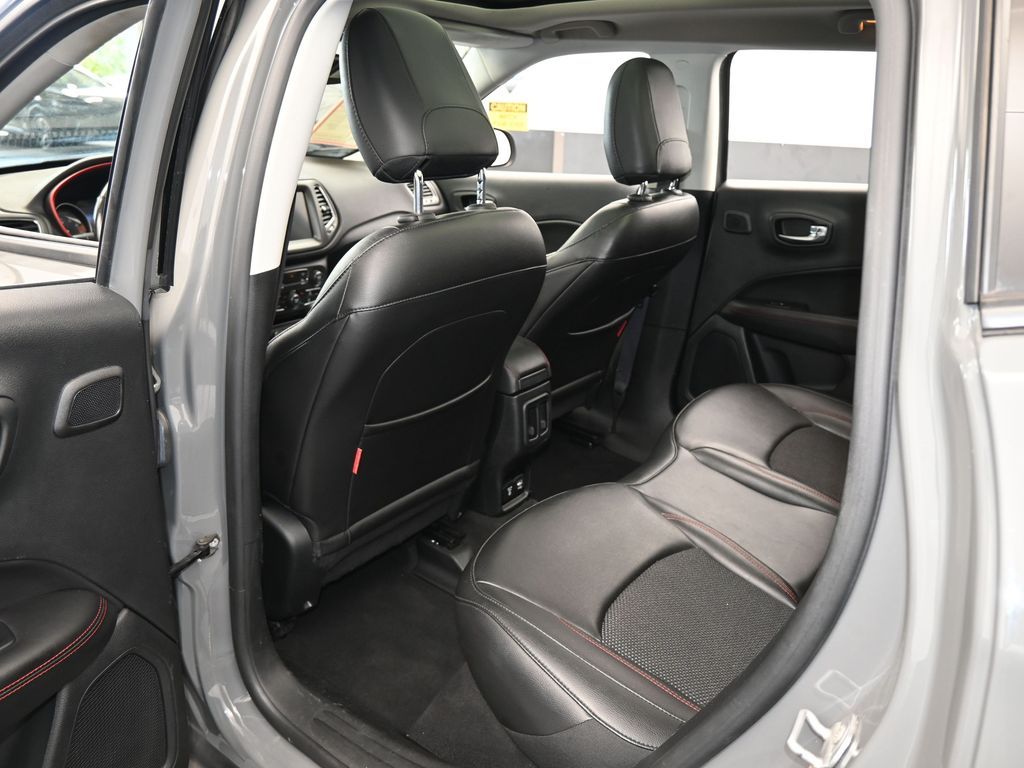 2021 Jeep Compass Trailhawk photo 28