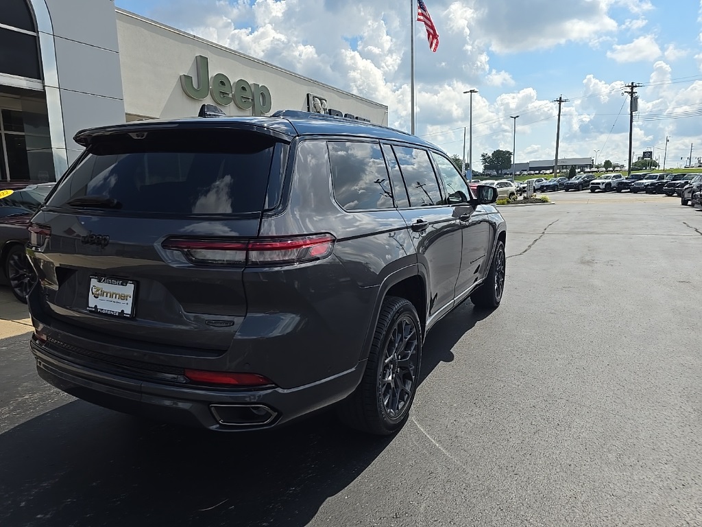 2025 Jeep Grand Cherokee L Summit Reserve photo 7