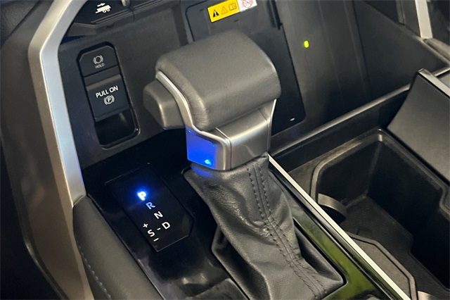 2024 Toyota Sequoia Platinum photo 21