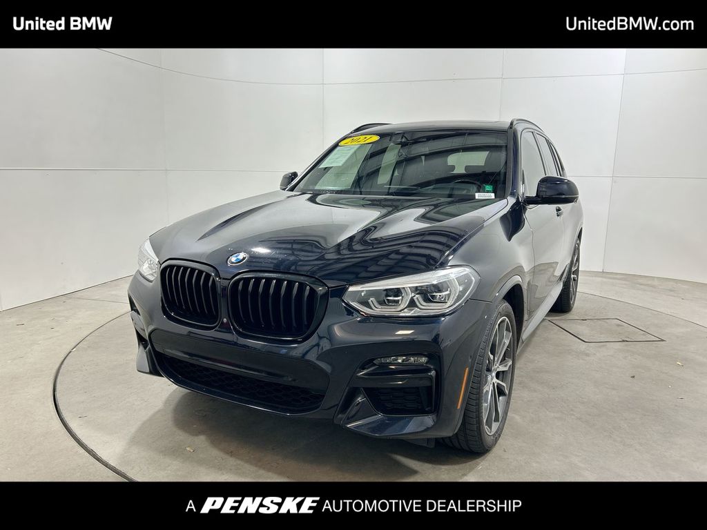 2021 BMW X3 40i's photo