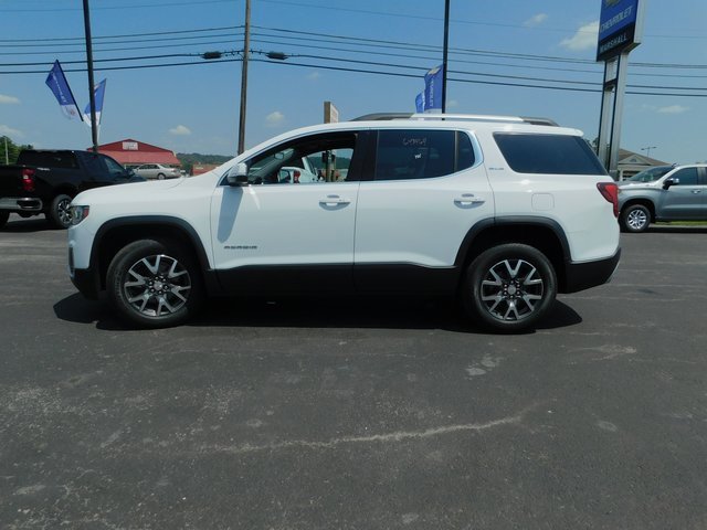 2023 Gmc Acadia SLE photo 3