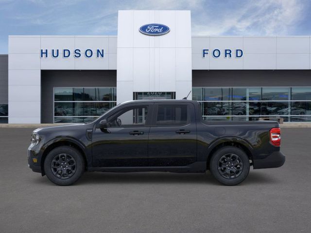 2025 Ford Maverick XLT photo 2