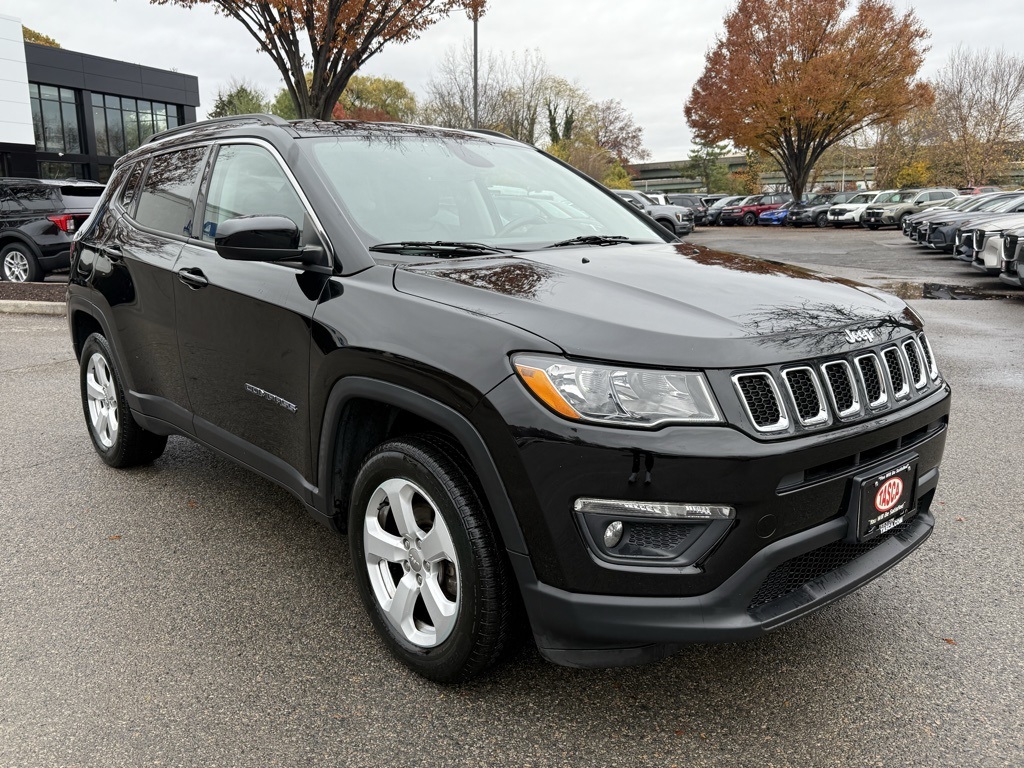 2021 Jeep Compass Latitude photo 3