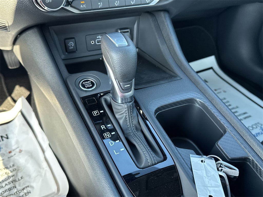 2025 Nissan Sentra S photo 25