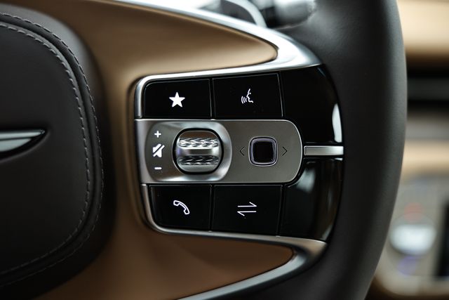 2025 Genesis G90 3.5T AWD photo 36
