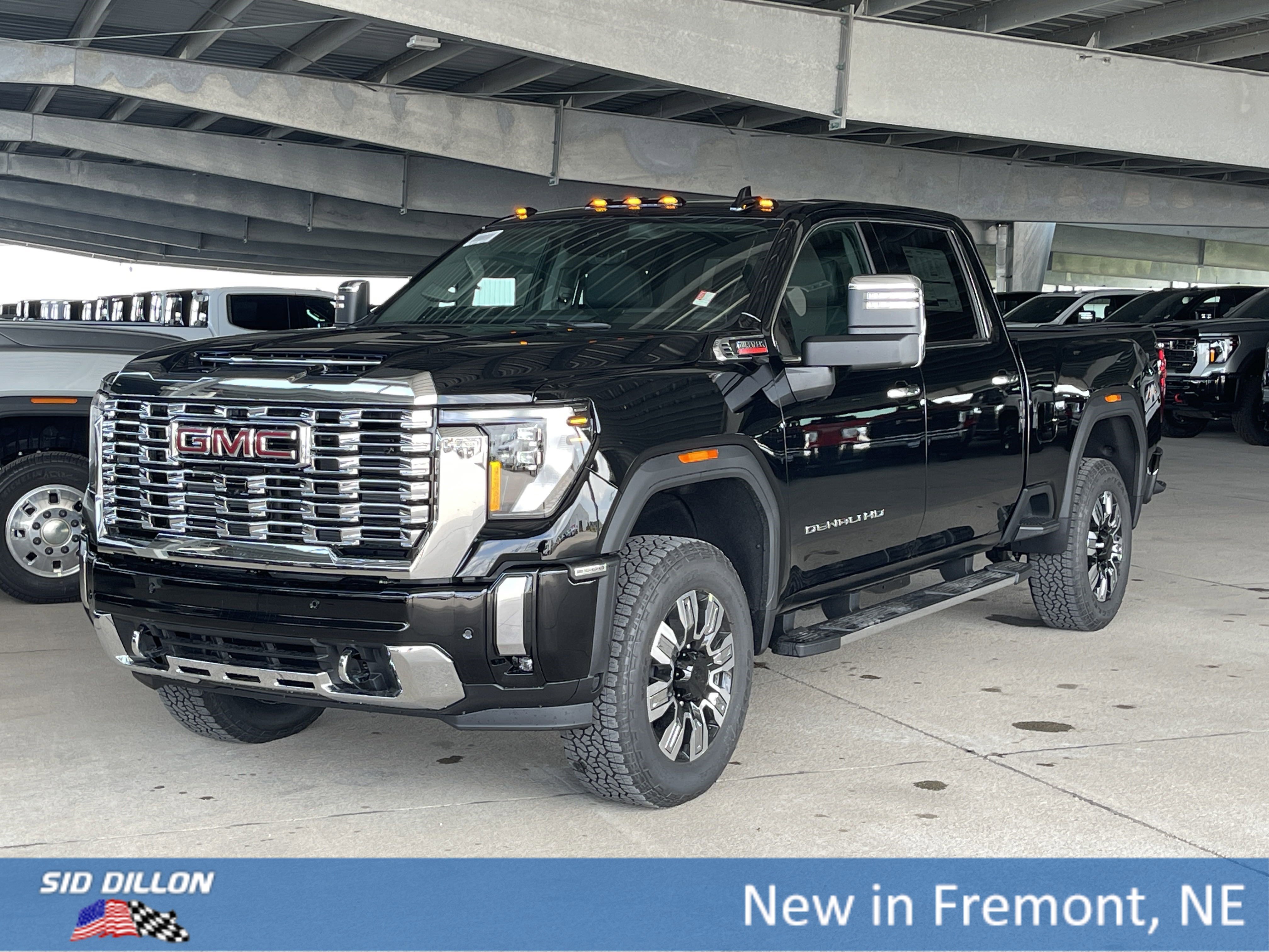 2025 GMC Sierra 2500HD Denali's photo