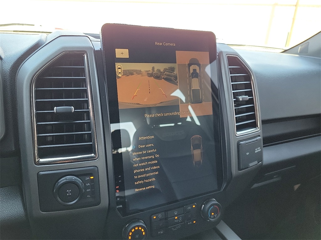 2020 Ford F-150 Raptor photo 22