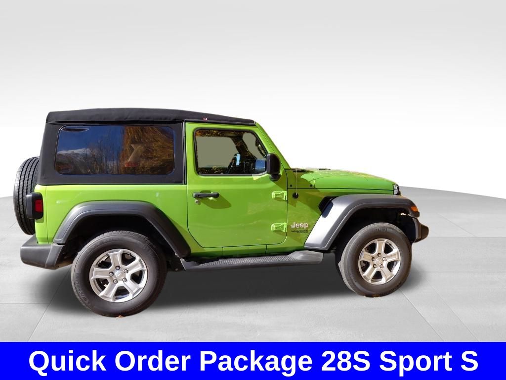 2019 Jeep Wrangler Sport S photo 3