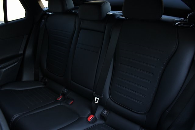 2025 Mercedes Benz GLC 300 4MATIC photo 27
