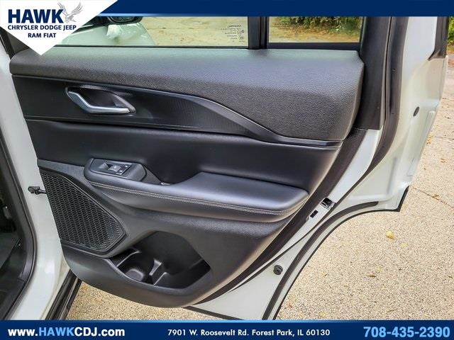 2024 JEEP GRAND CHEROKEE - Image 29