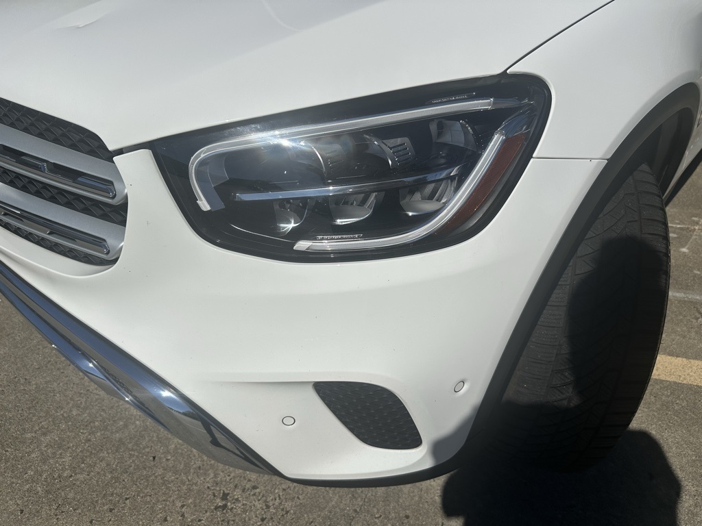 2021 Mercedes Benz GLC 300 4MATIC photo 4