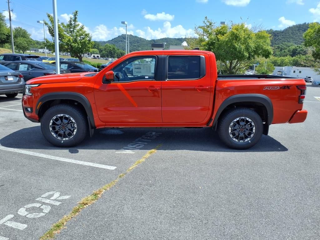 2025 Nissan Frontier PRO-4X photo 6