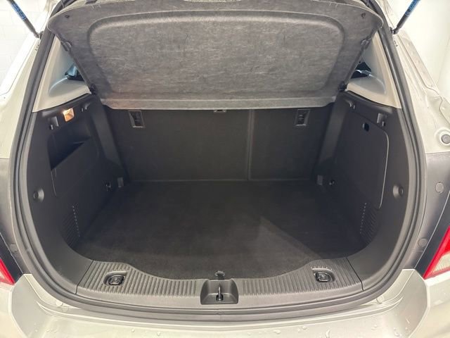 2022 Chevrolet Trax LT photo 8