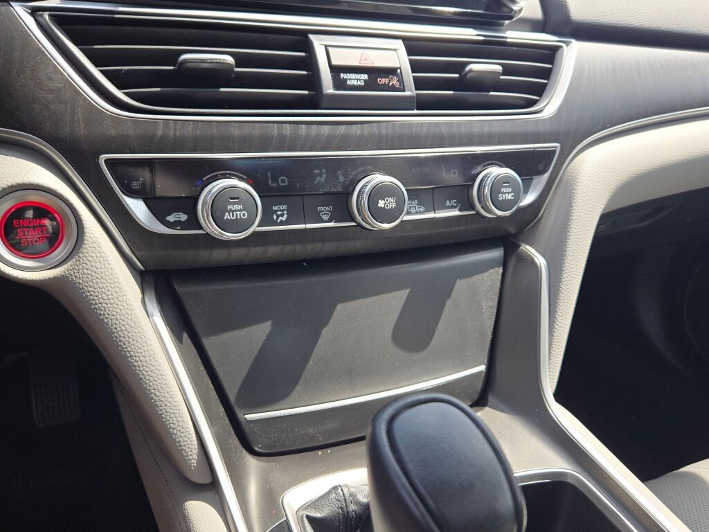 2019 Honda Accord EX-L photo 25