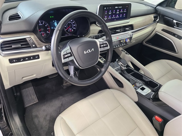 2022 Kia Telluride EX photo 12