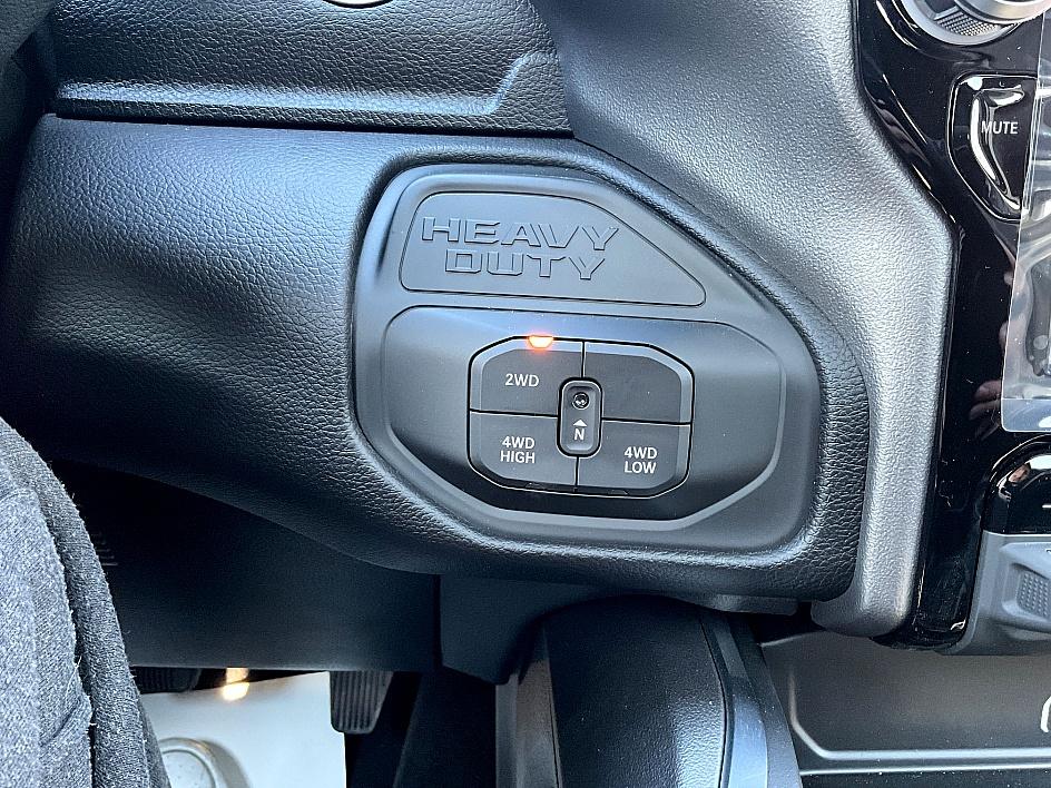 2026 Ram 3500 Laramie photo 21