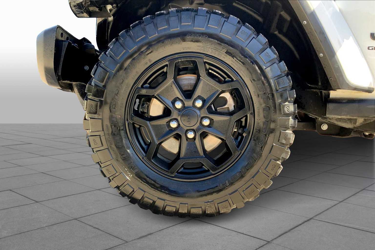2023 Jeep Gladiator Willys photo 10