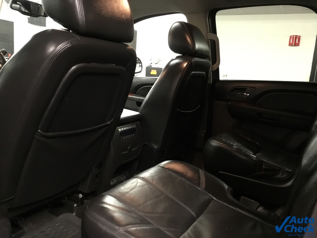 2011 Chevrolet Tahoe LT photo 28