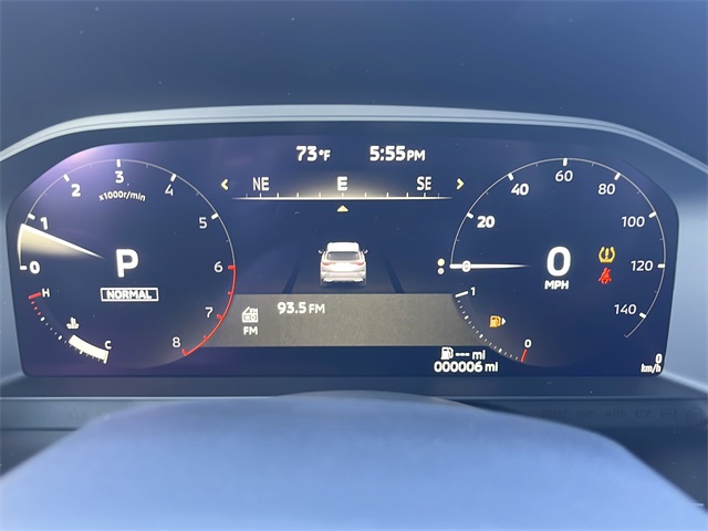 2025 Mitsubishi Outlander SEL photo 9