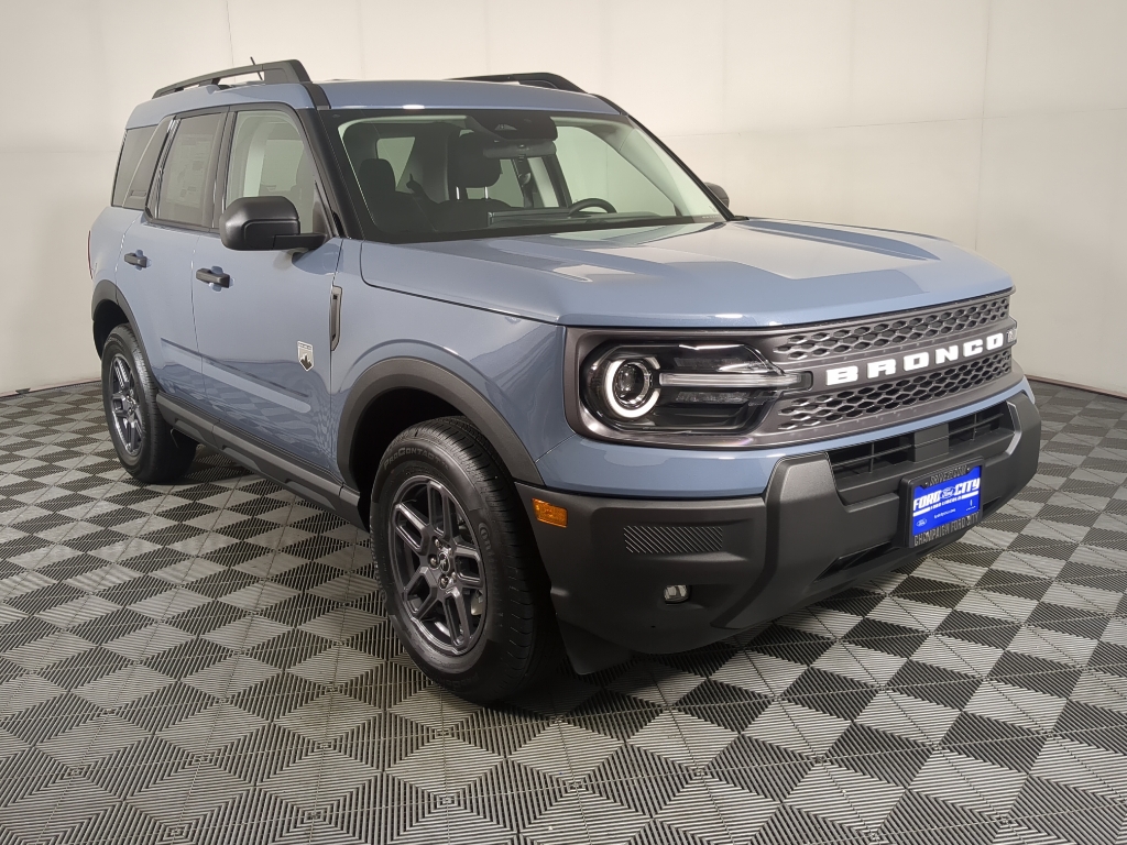 2025 Ford Bronco Sport Big Bend photo 2