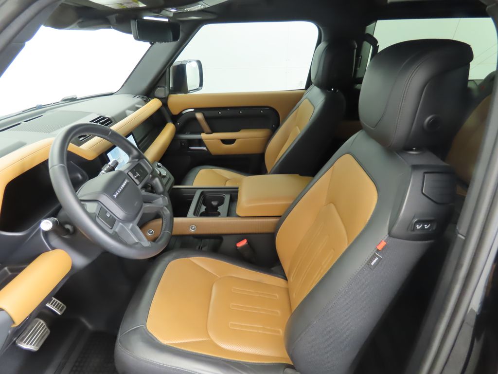 2021 Land Rover Defender 90 X photo 17