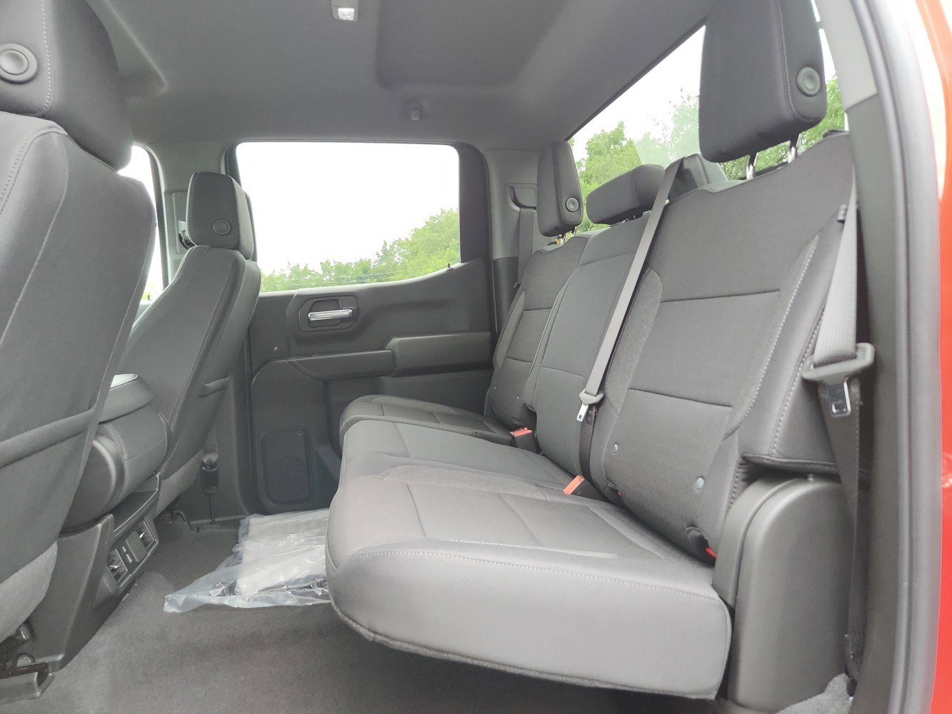 2025 Chevrolet Silverado 1500 Custom photo 15