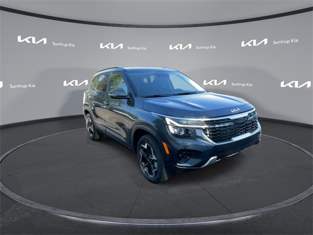 2026 Kia Seltos S photo 2