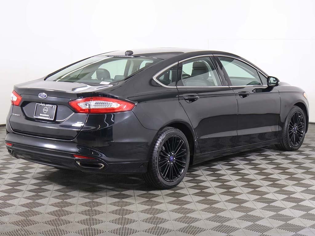 2016 Ford Fusion SE photo 7